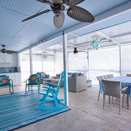 Beautiful Home With Pool And Outdoor Space 웨스트 팜 비치 외부 사진
