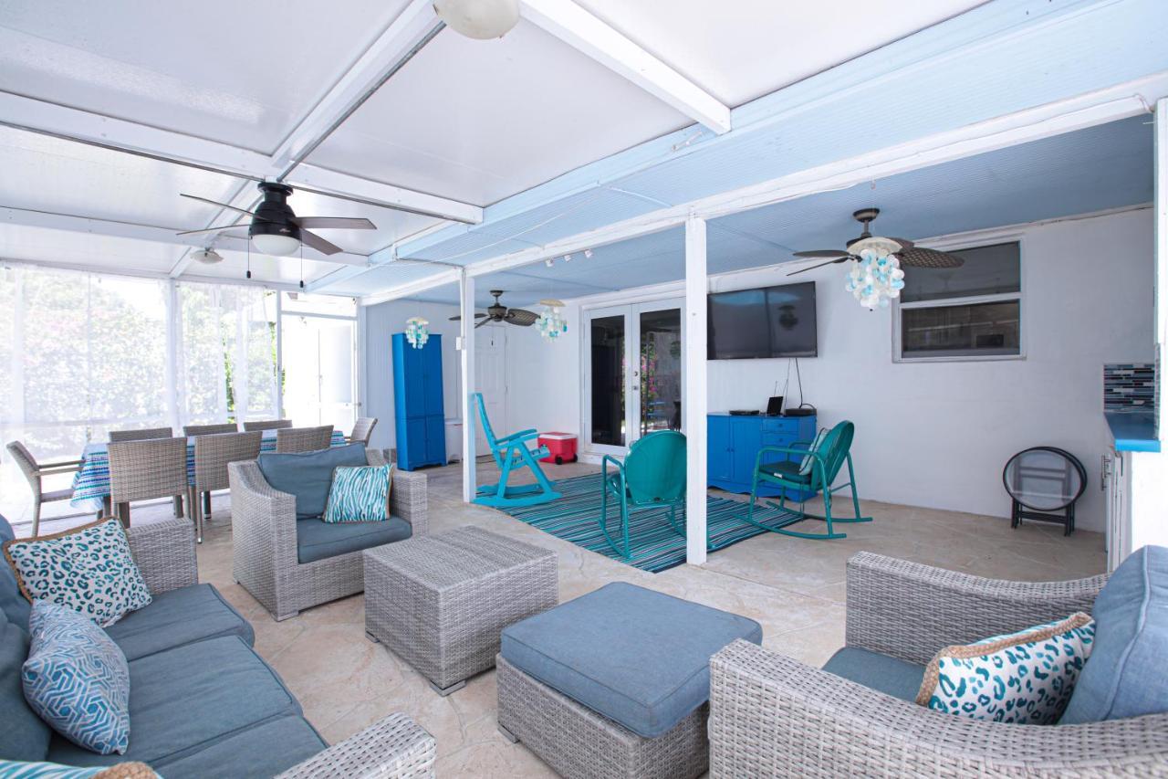 Beautiful Home With Pool And Outdoor Space 웨스트 팜 비치 외부 사진
